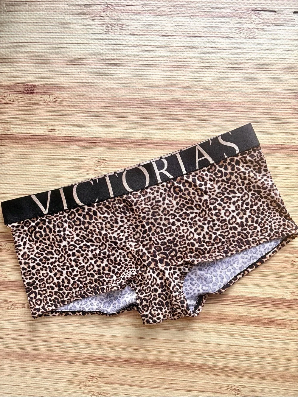 Victoria’s Secret Cotton Leopard Print Shortie Panty
